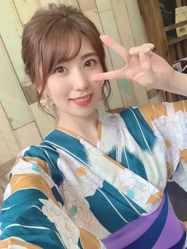 山岸逢花