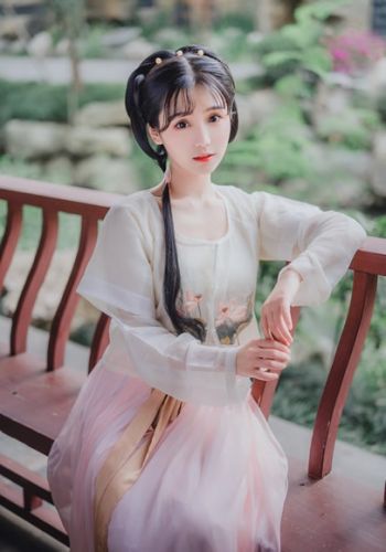 小深深儿