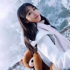 小深深儿