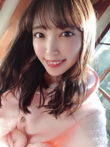 加賀美さら(Sara Kagami )