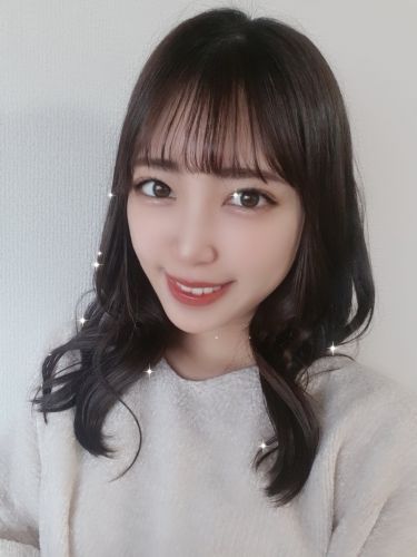 加賀美さら(Sara Kagami )