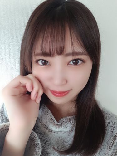 加賀美さら(Sara Kagami )