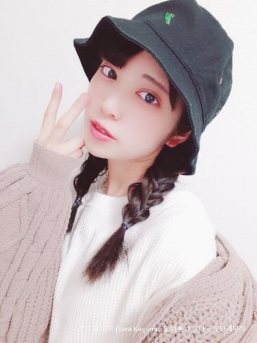 加賀美さら(Sara Kagami )
