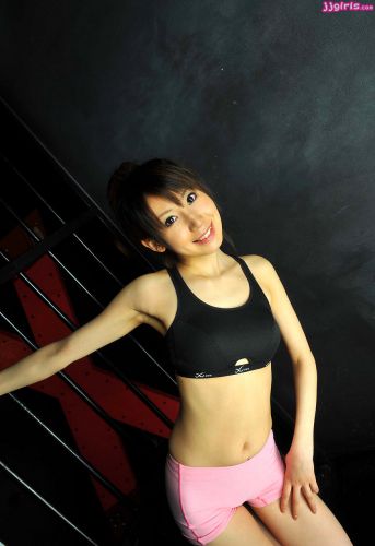 小林瞳