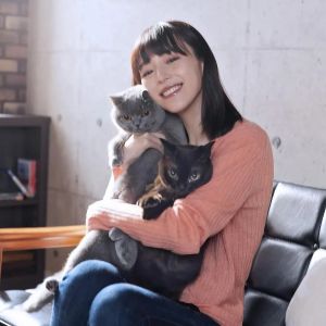 平野绫