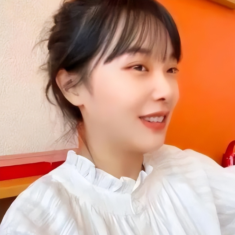 黄琼‌