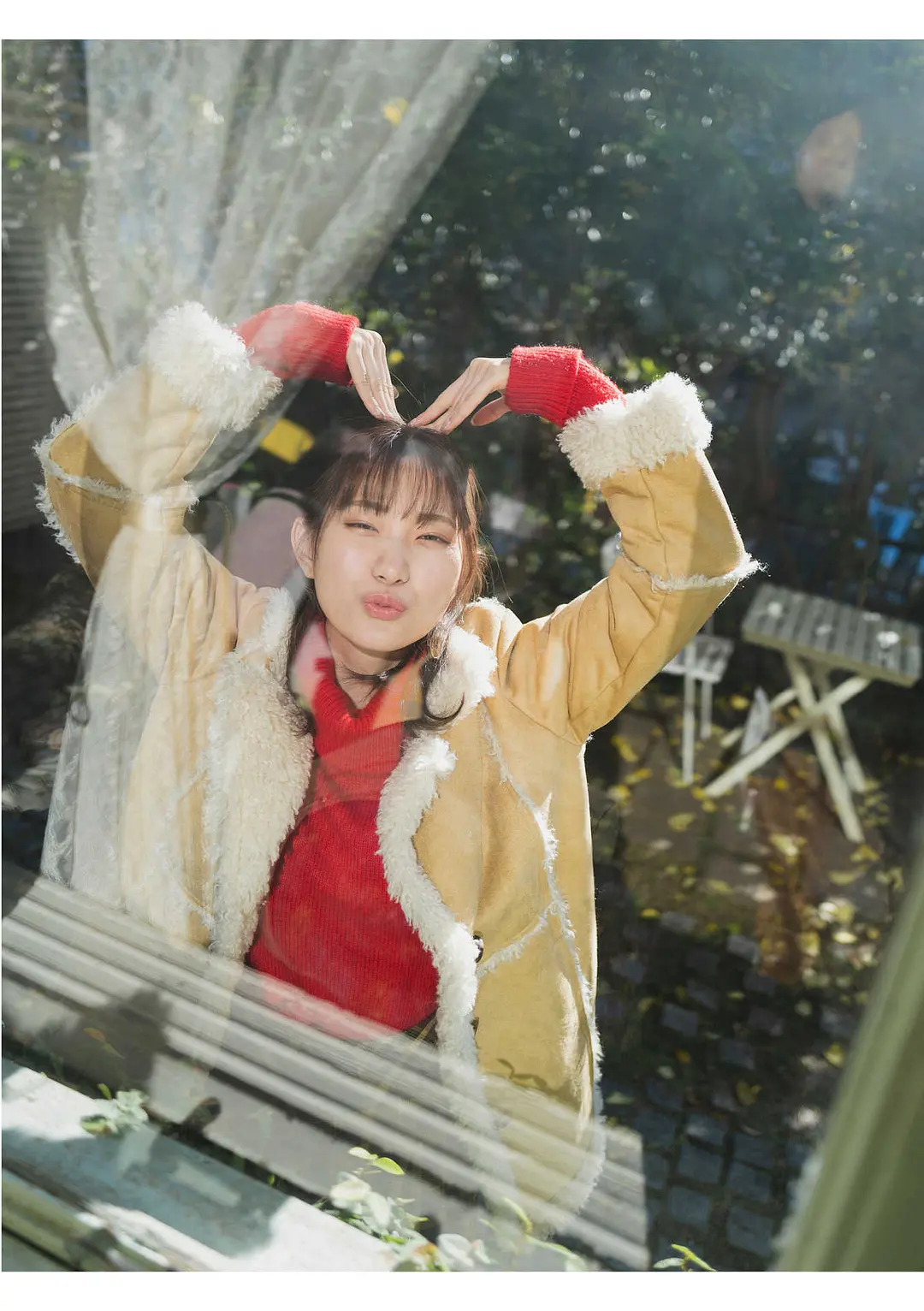 美谷朱里