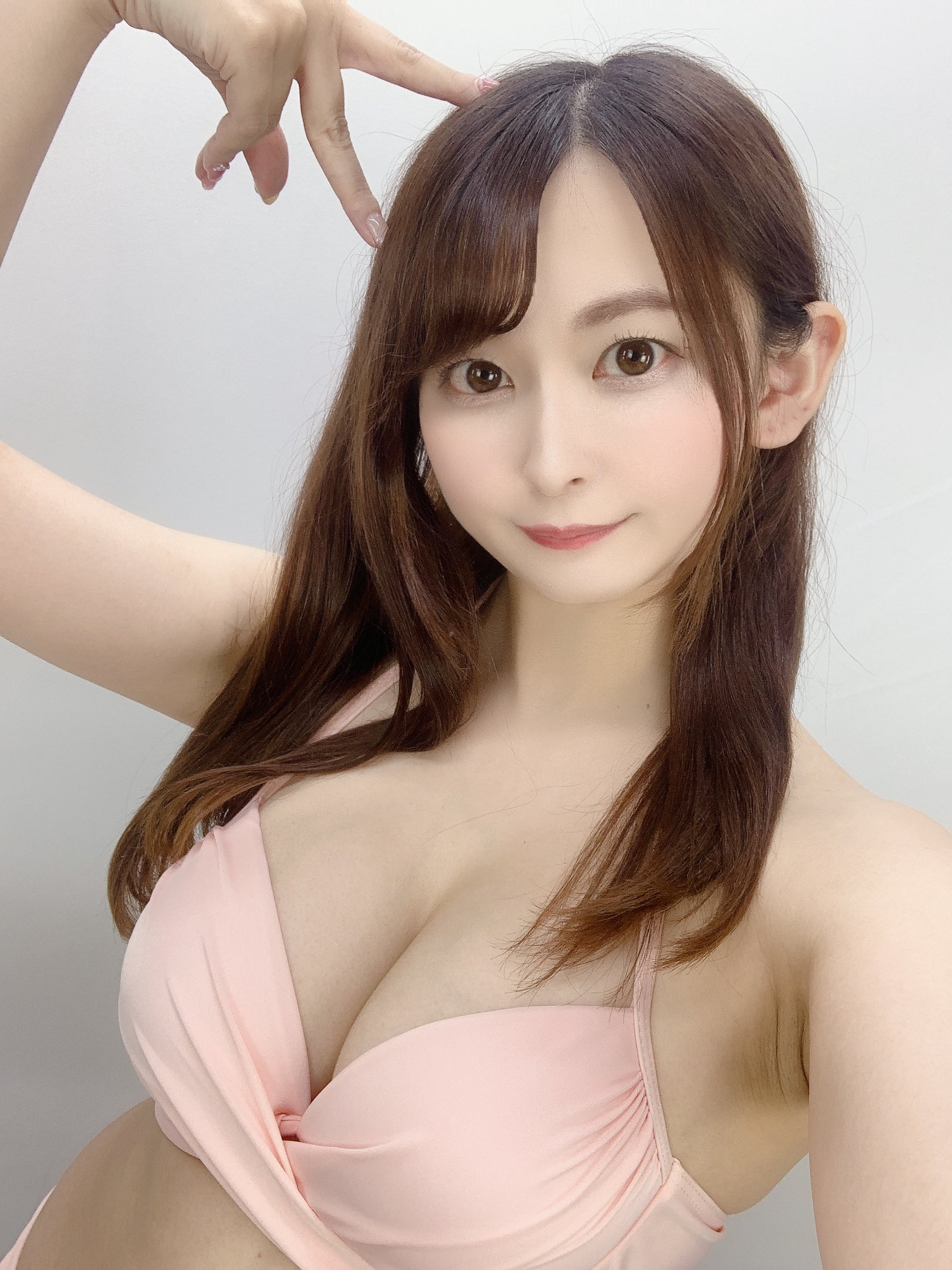 梓ヒカリ