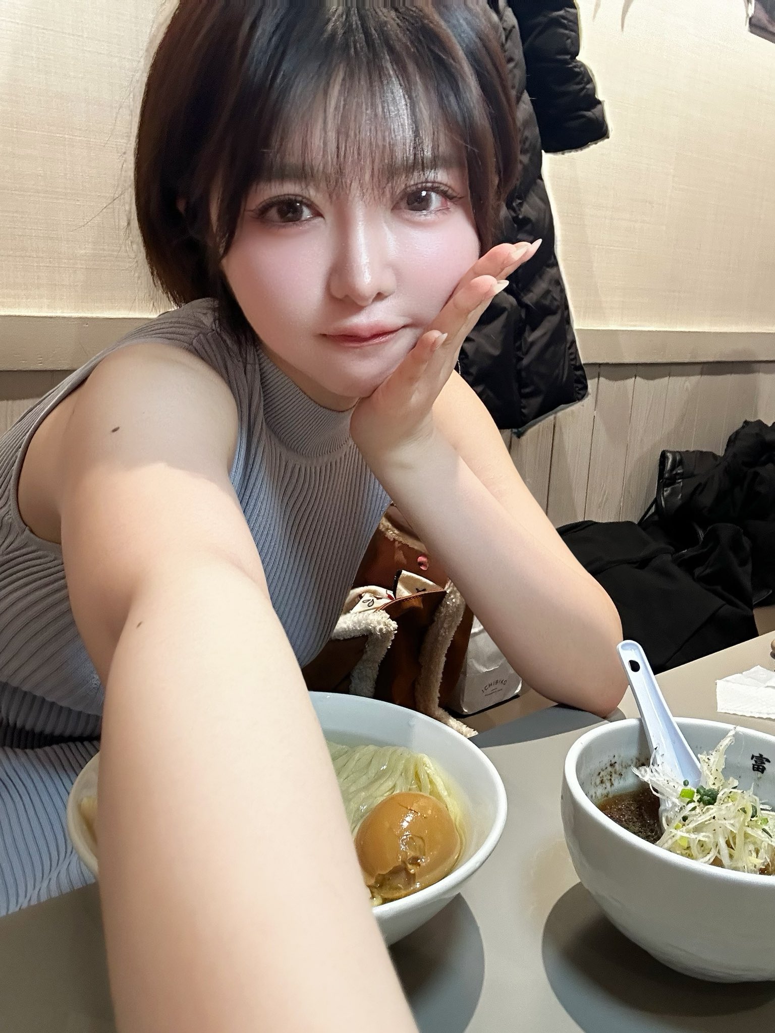 茉城まみ