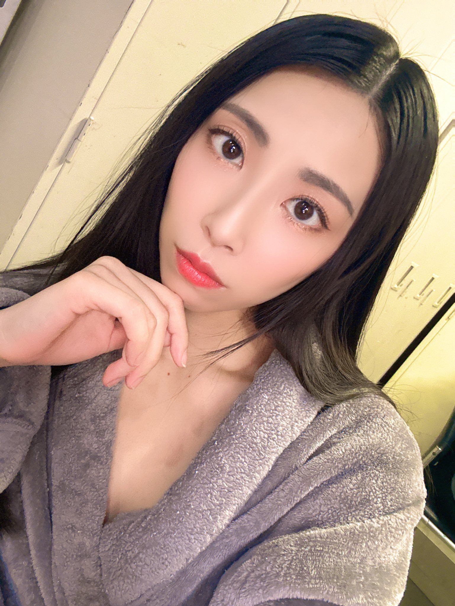 岡西友美
