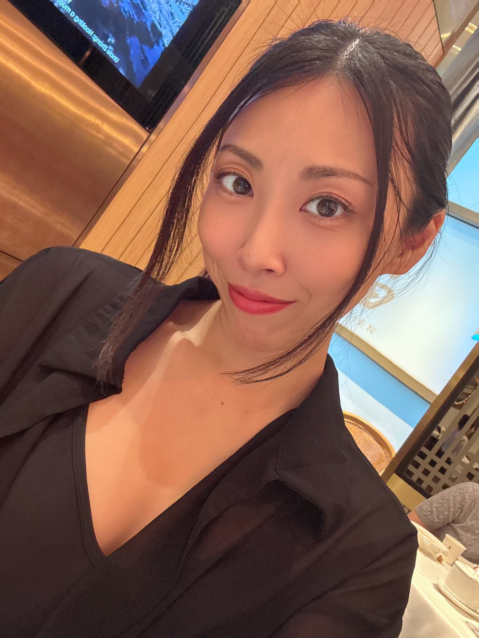 岡西友美