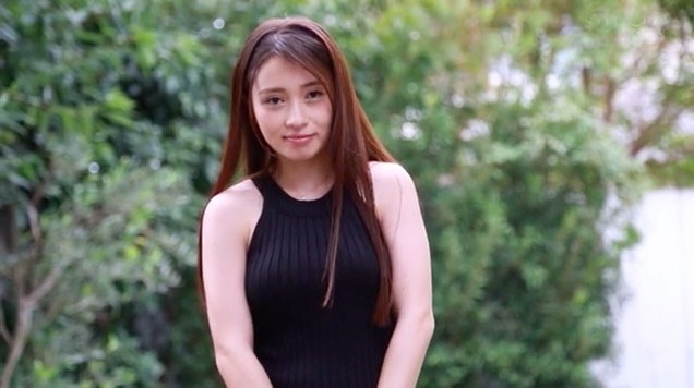 雾岛里绪菜