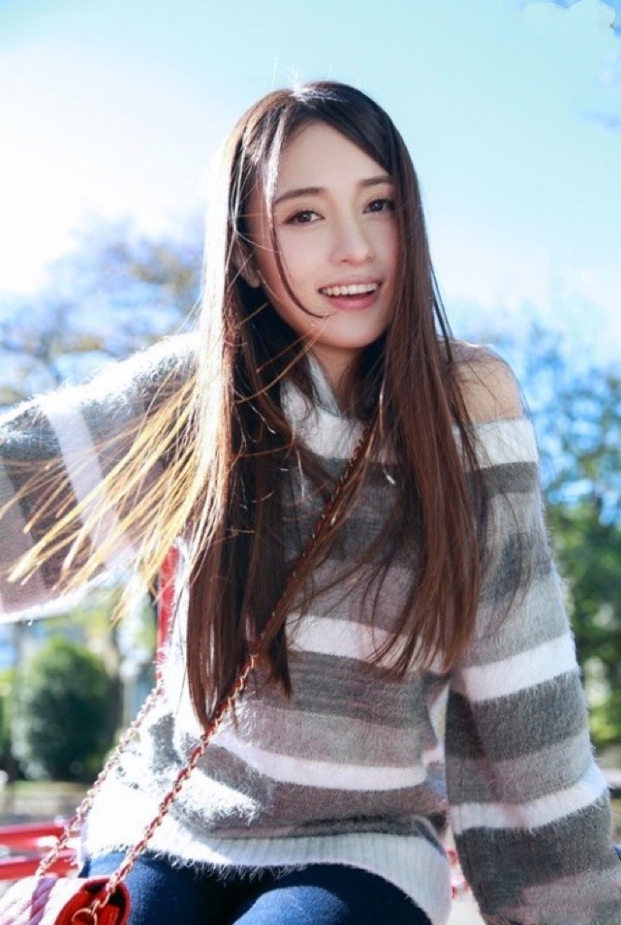 雾岛里绪菜