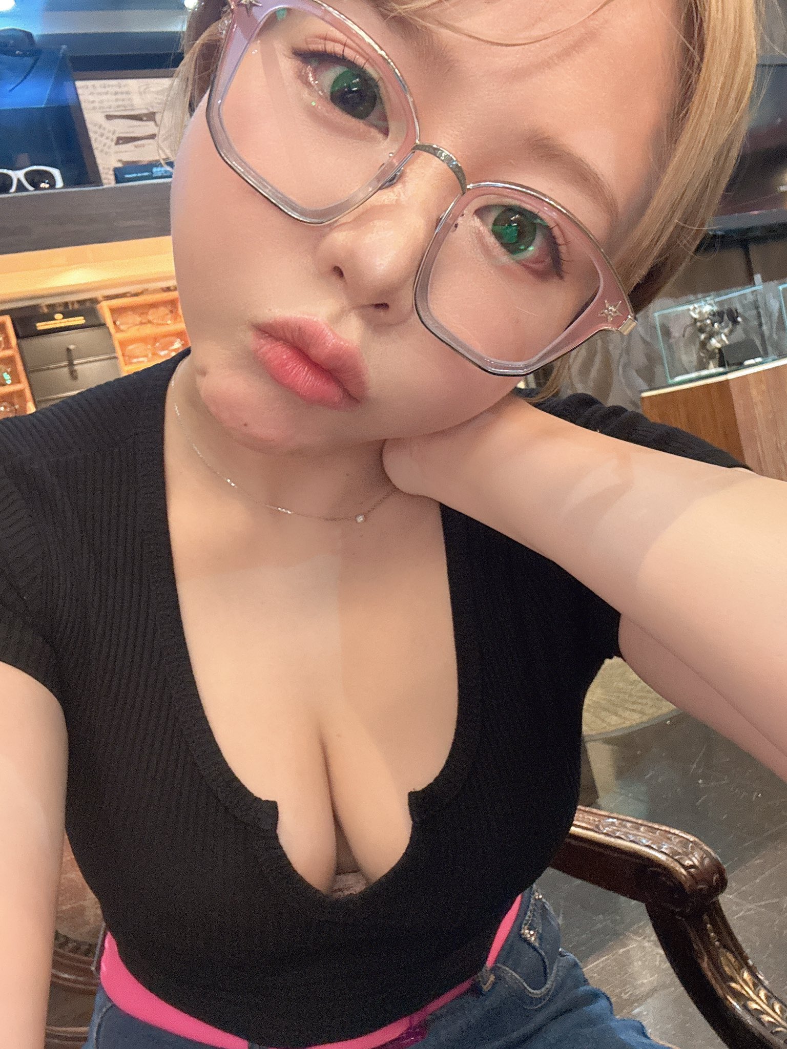 浜崎真绪