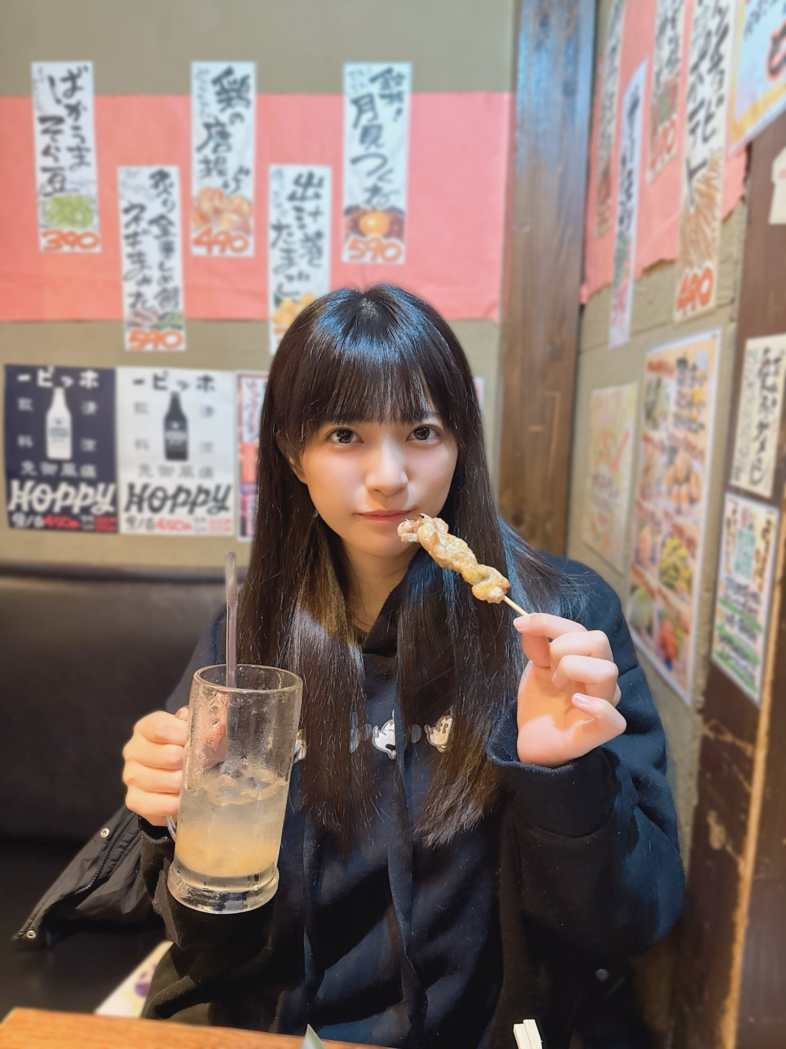 根尾あかり