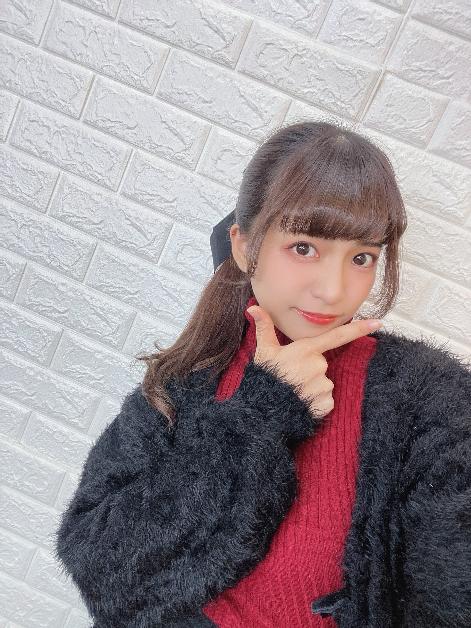 根尾あかり