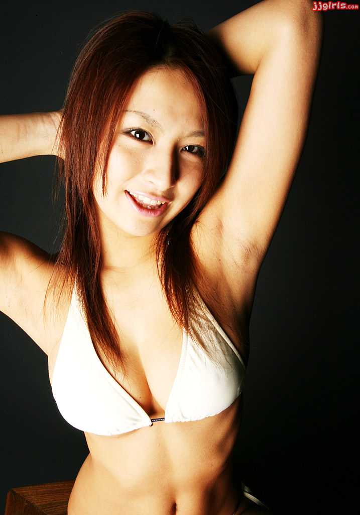松嶋れいな