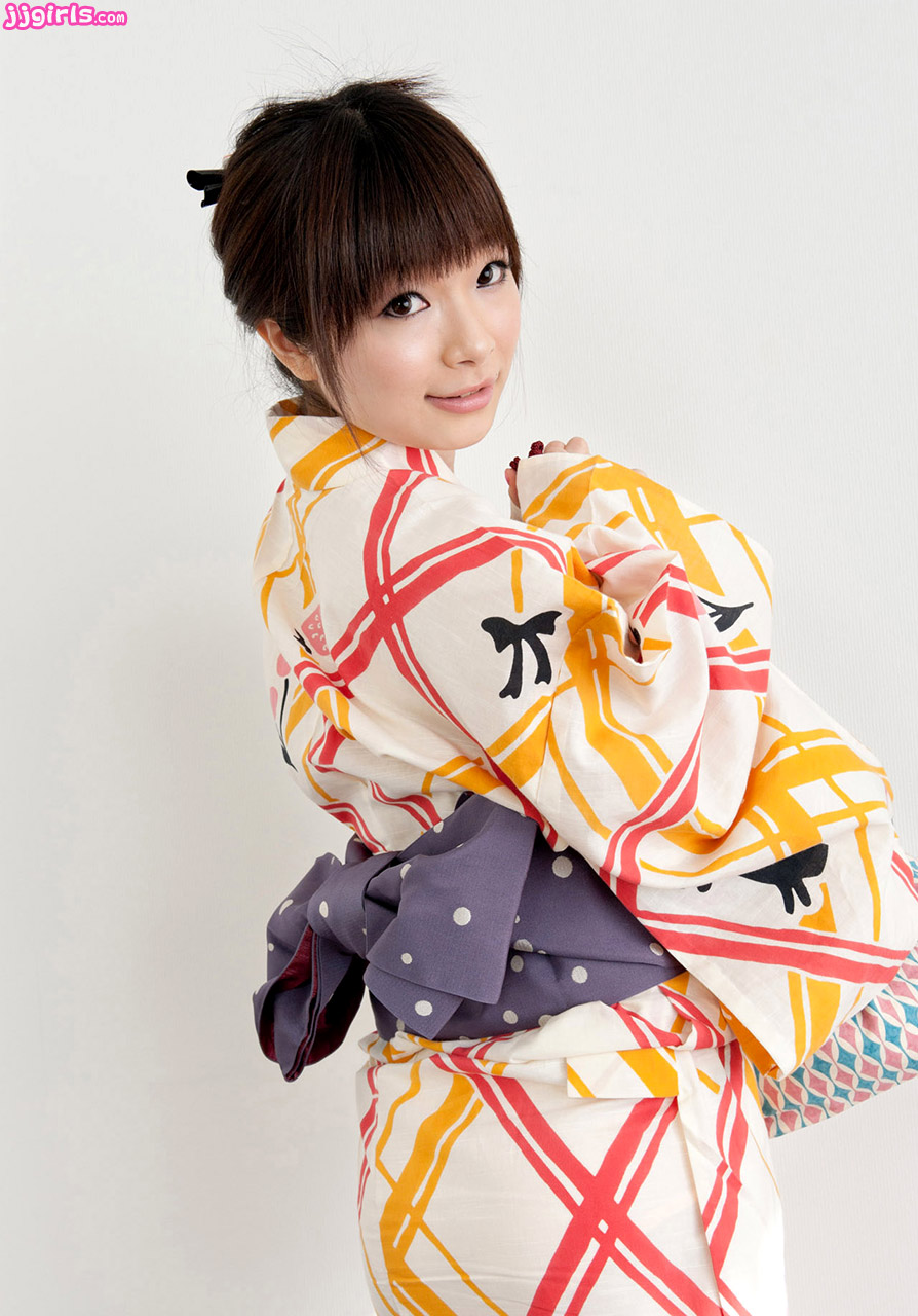 森川あみ