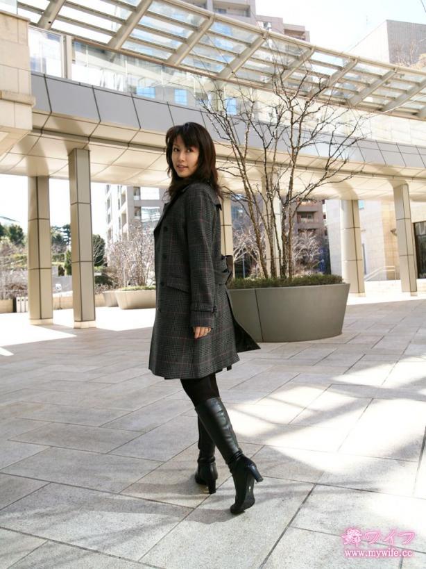 篠崎知佳(中野梓咲)