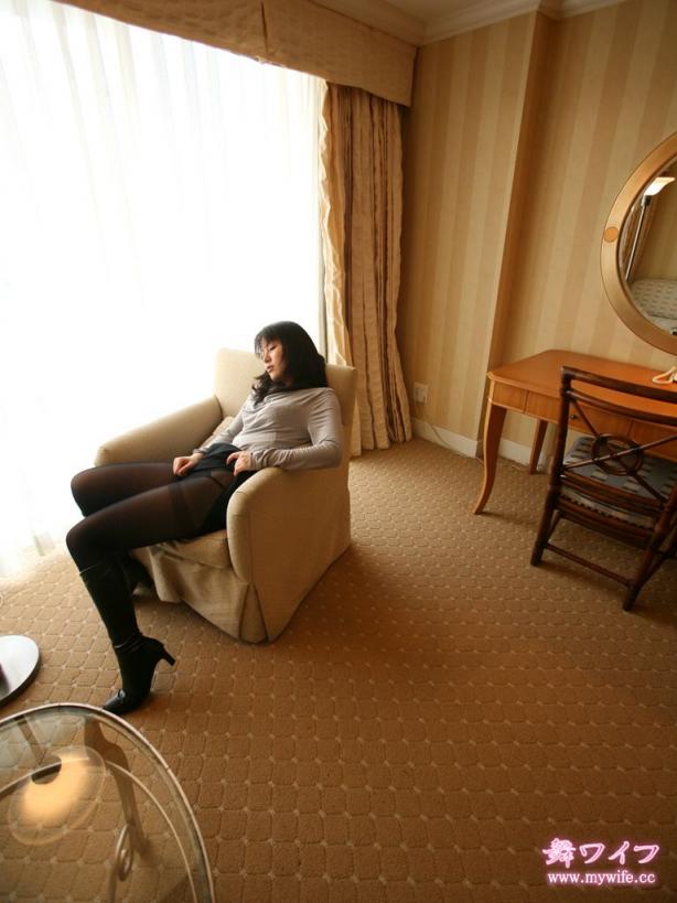 篠崎知佳(中野梓咲)