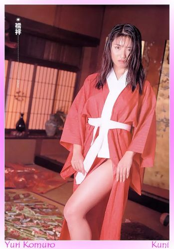 小室友里(小室友裡、KOMoroYuri、こむろゆり)