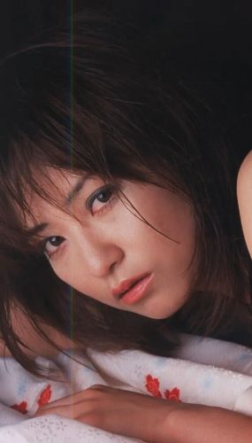 小室友里(小室友裡、KOMoroYuri、こむろゆり)