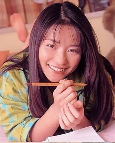 小室友里(小室友裡、KOMoroYuri、こむろゆり)