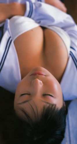 山本早织