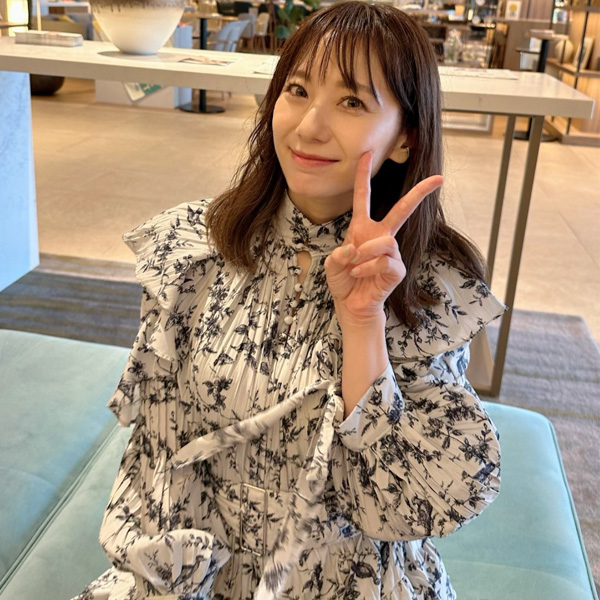 麻美由真