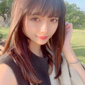 爱泽莲
