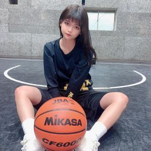 爱泽莲