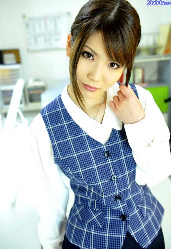 山崎真衣子