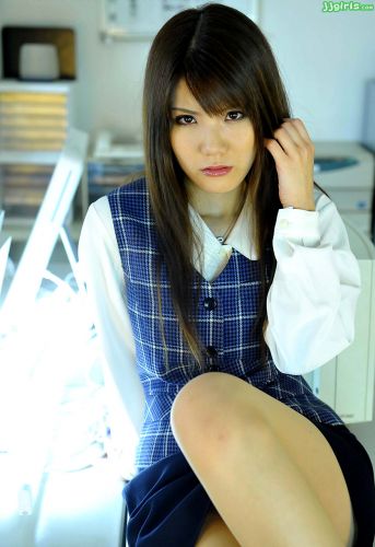 山崎真衣子