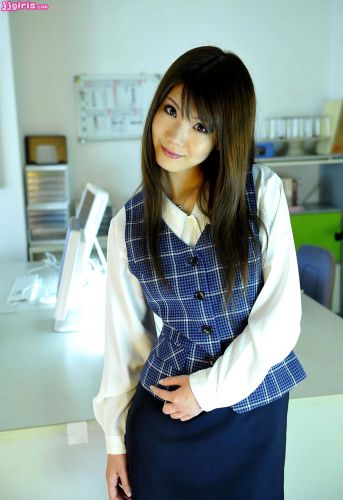 山崎真衣子