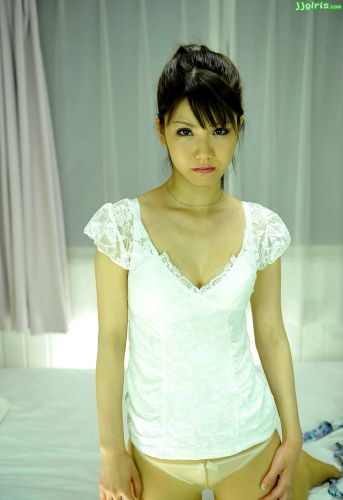 山崎真衣子