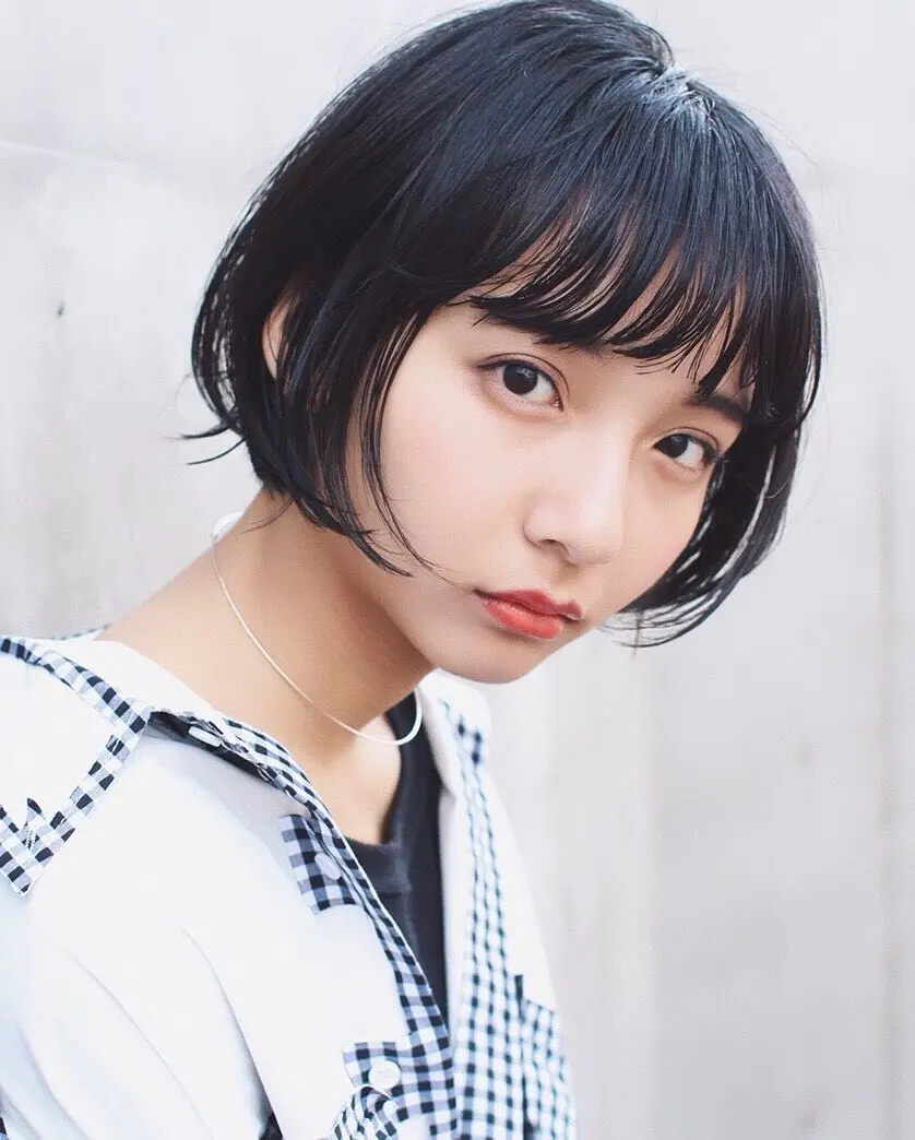 山之内铃