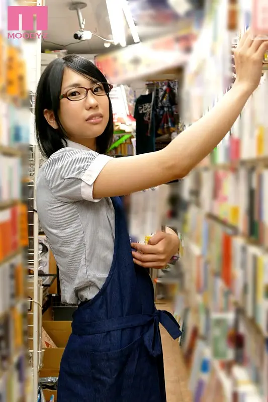 高杉麻里