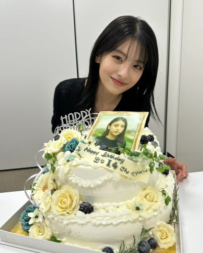 出口夏希