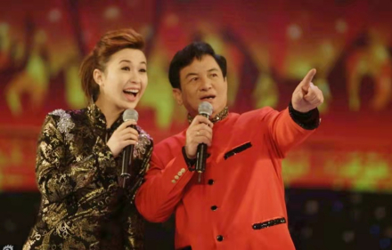 河北电视台春节联欢晚会出演小品《欢聚时刻》