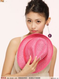 本假屋唯香个人写真