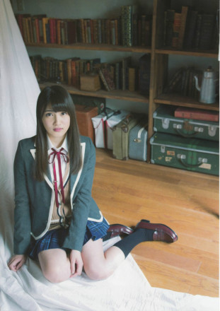 入山杏奈