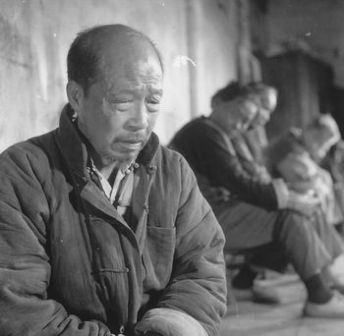 张雁剧照