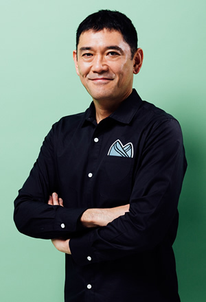 杉本哲太