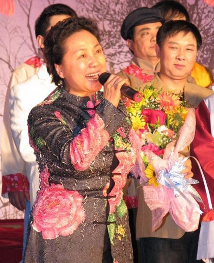 刘秀荣