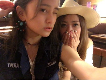 与母亲上屿祐佳