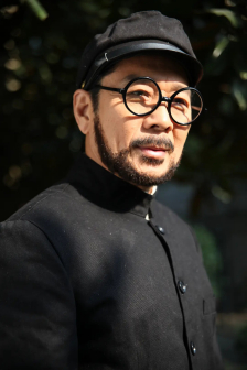 在《湘江北去》中饰演蔡和森