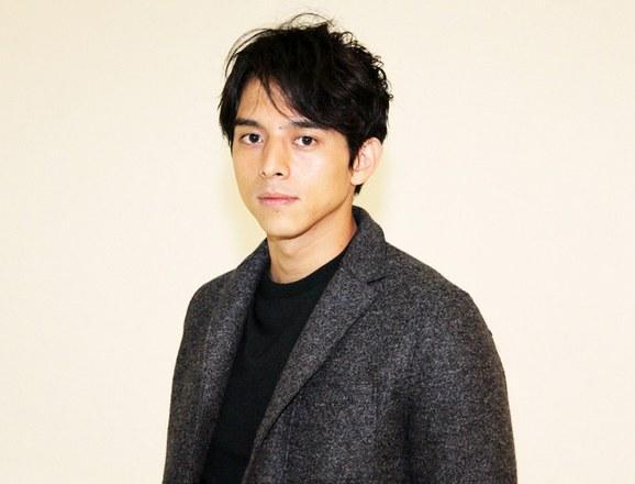 满岛真之介