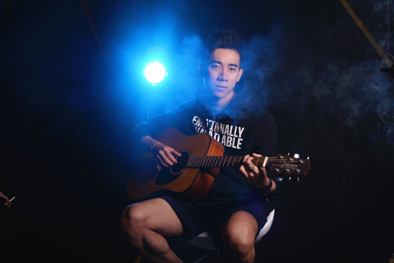 李镇泽