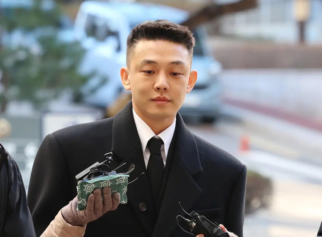 刘亚仁于2024年1月的照片