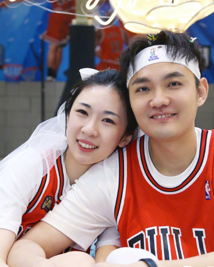 姚政与未婚妻